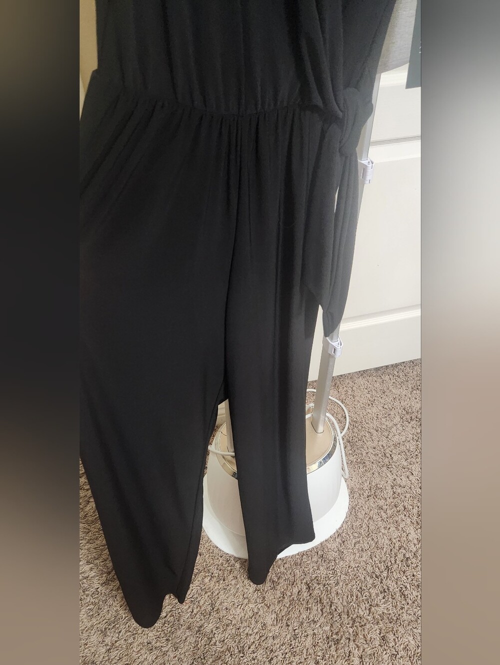 NWT Tahari Minimalist Sleeveless Tie Waist Jumpsuit Black Size S - Picture 5 of 8